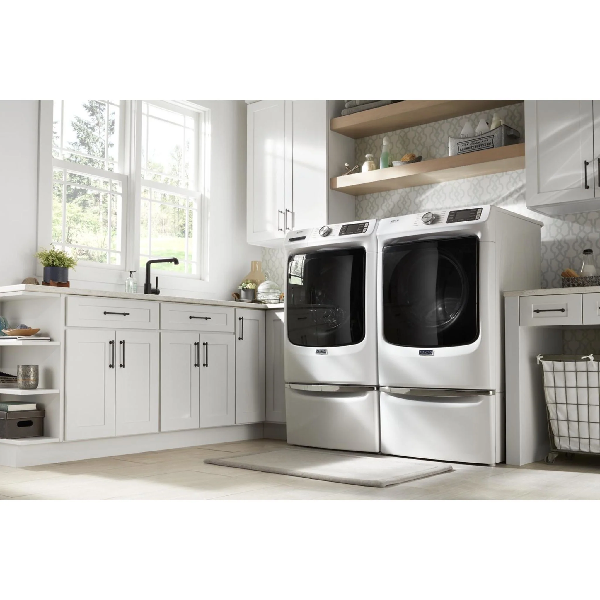 Whirlpool 15.5" (39.4 cm) Pedestal for Front Load Washer and Dryer with Storage -White with Chrome (XHPC155XW) - Image 38