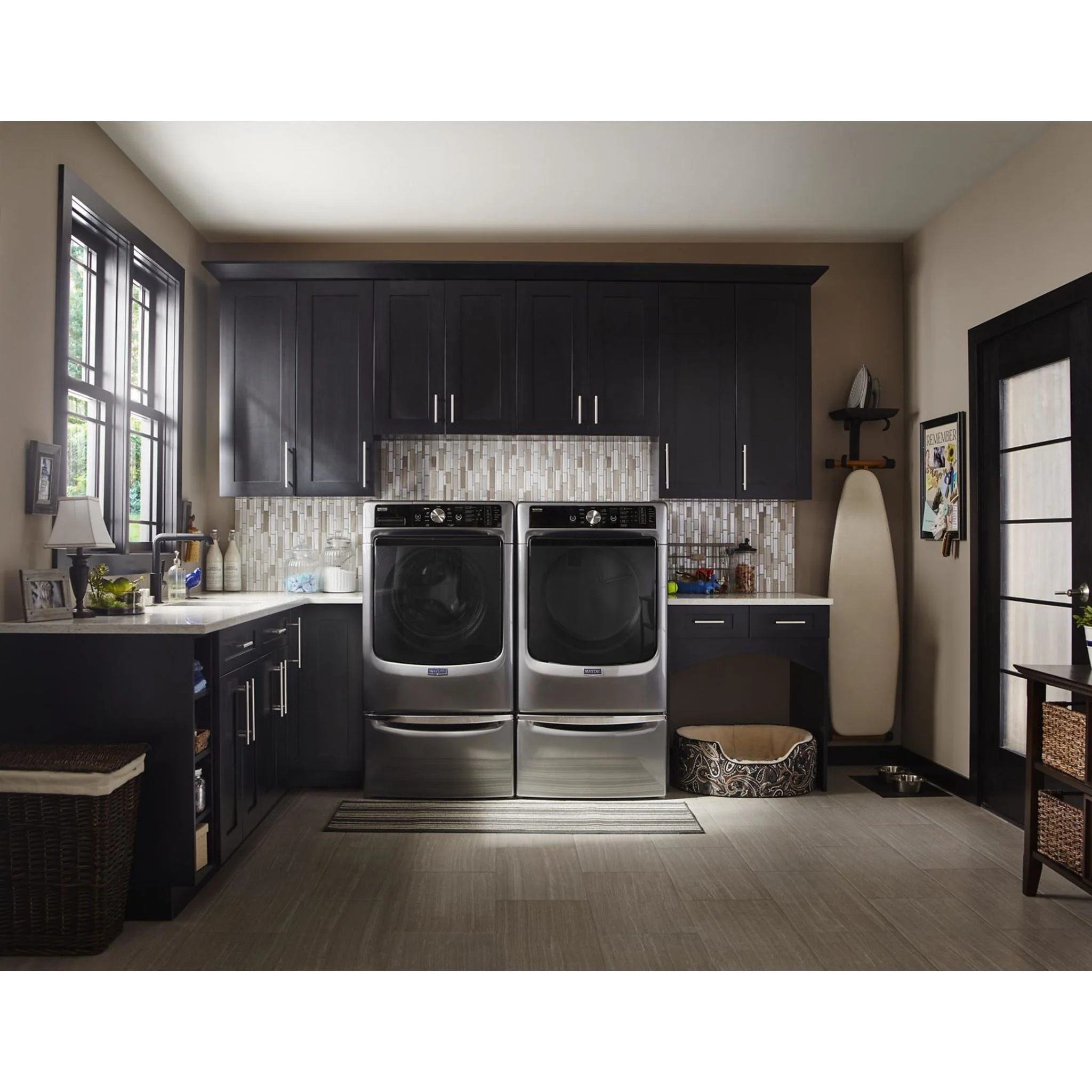 Whirlpool 15.5" (39.4 cm) Pedestal for Front Load Washer and Dryer with Storage -Chrome Shadow (XHPC155YC) - Image 44